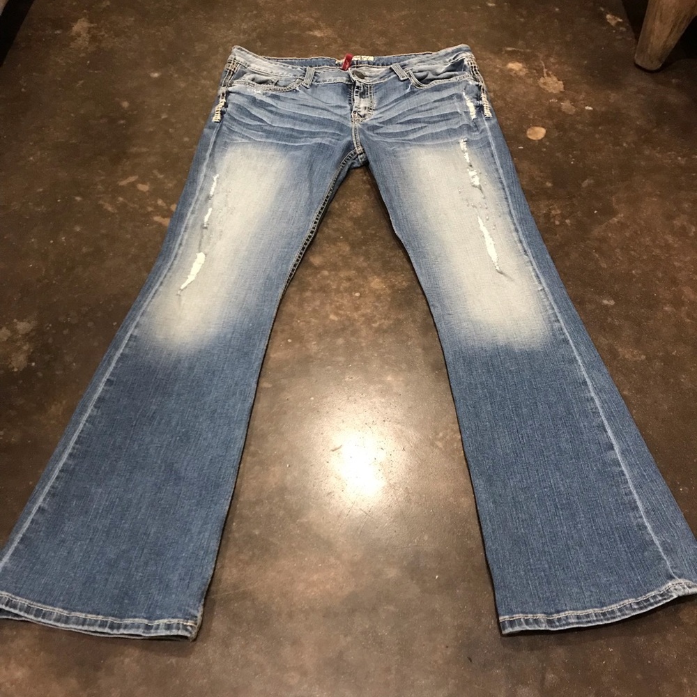BKE size 33R Sabrina style Jean